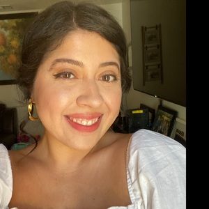 Meet your Posher, Maria